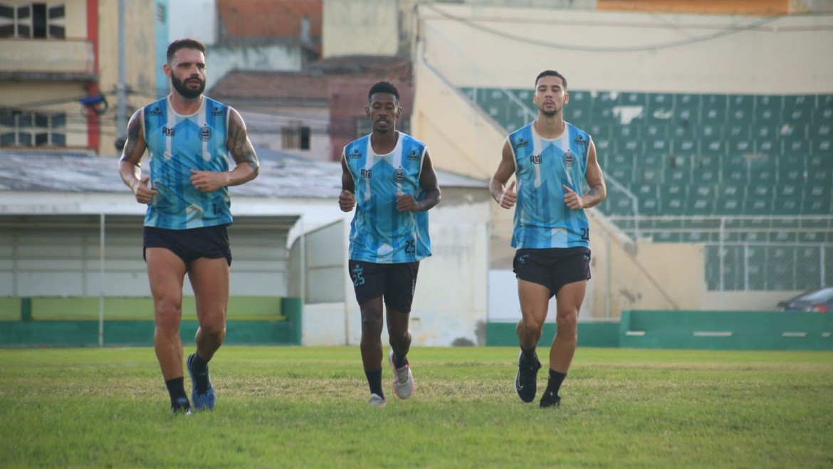 Juazeirense tem semana de treinos fortes visando vencer em Petrolina, neste sábado (1)