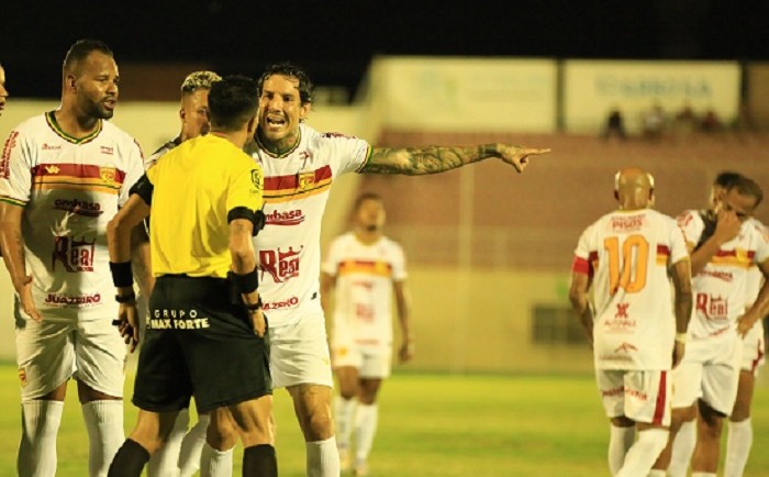 Juazeirense encara o Vitória em duelo da 4ª rodada do Baianão, com transmissão na TV Cancão